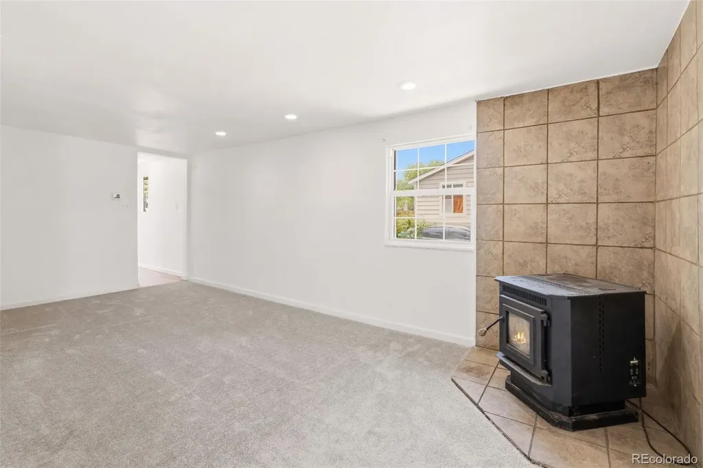 6740 E 76th Place Commerce City CO 80022