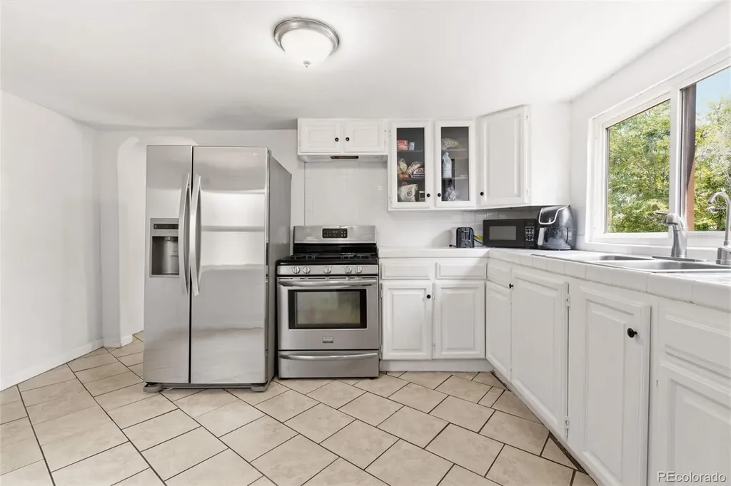 6740 E 76th Place Commerce City CO 80022