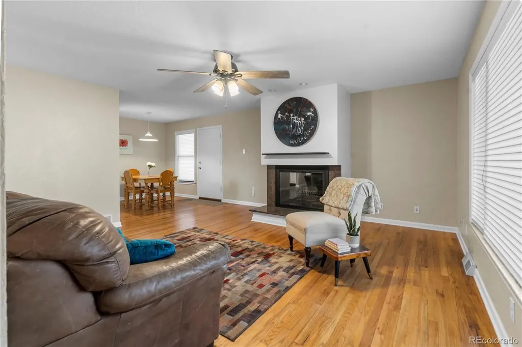 962 S Holly Street Denver CO 80246