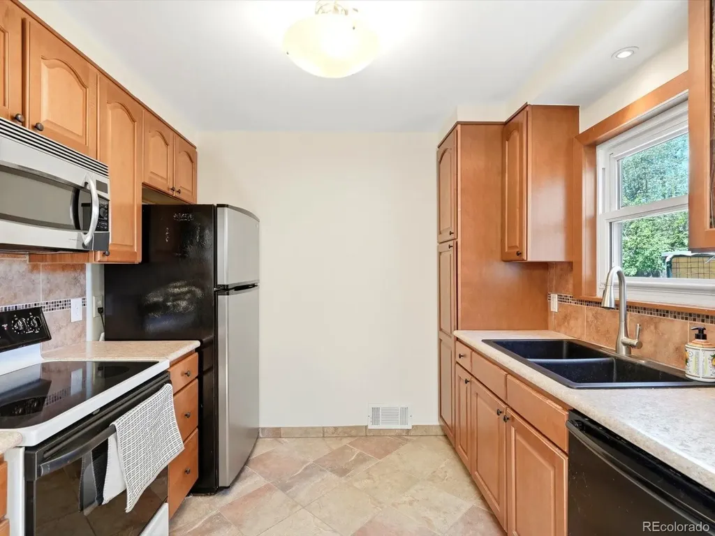 1440 S Hudson Street Denver CO 80222