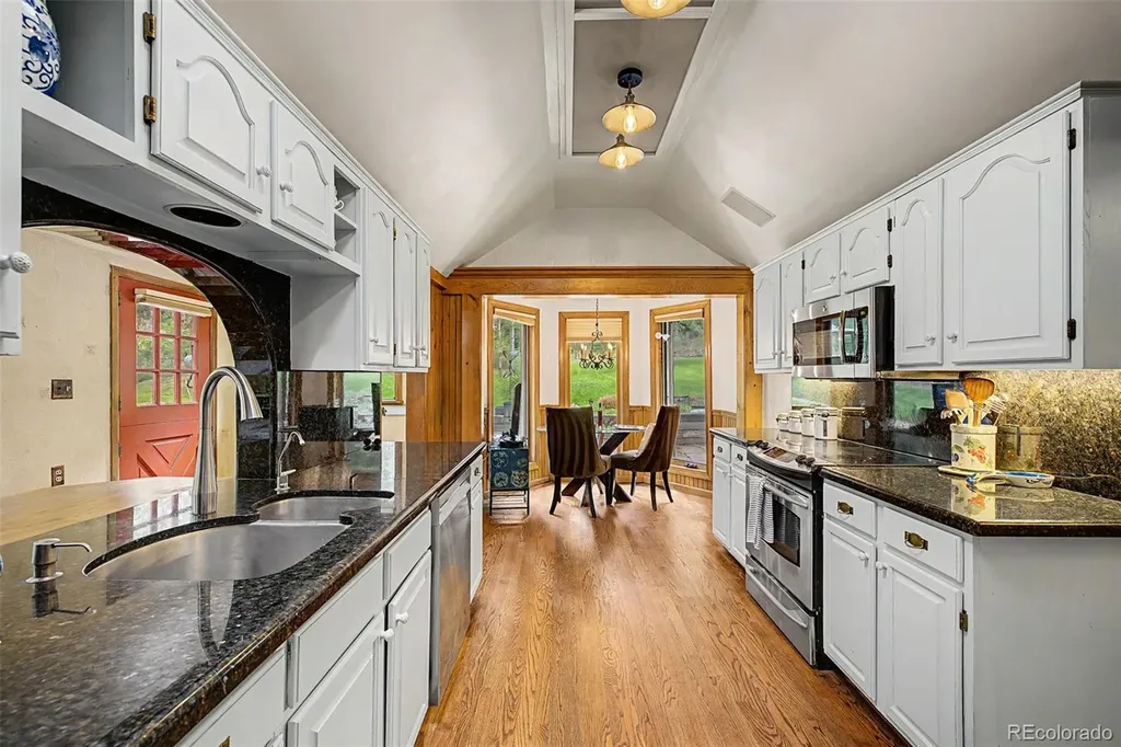 8297 S Deer Creek Canyon Road Littleton CO 80127