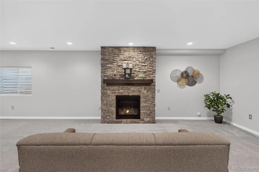 5486 Mesa Top Drive Monument CO 80132