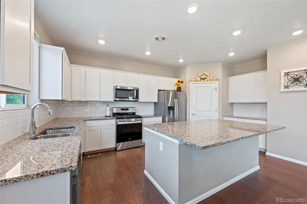 27089 E Cedar Avenue Aurora CO 80018