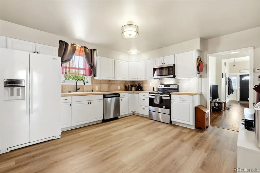 432 Elm Avenue Eaton CO 80615