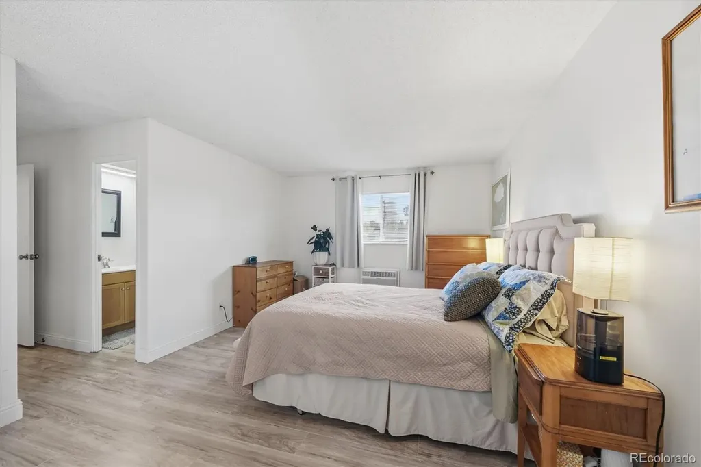 3470 S Poplar Street S Denver CO 80224