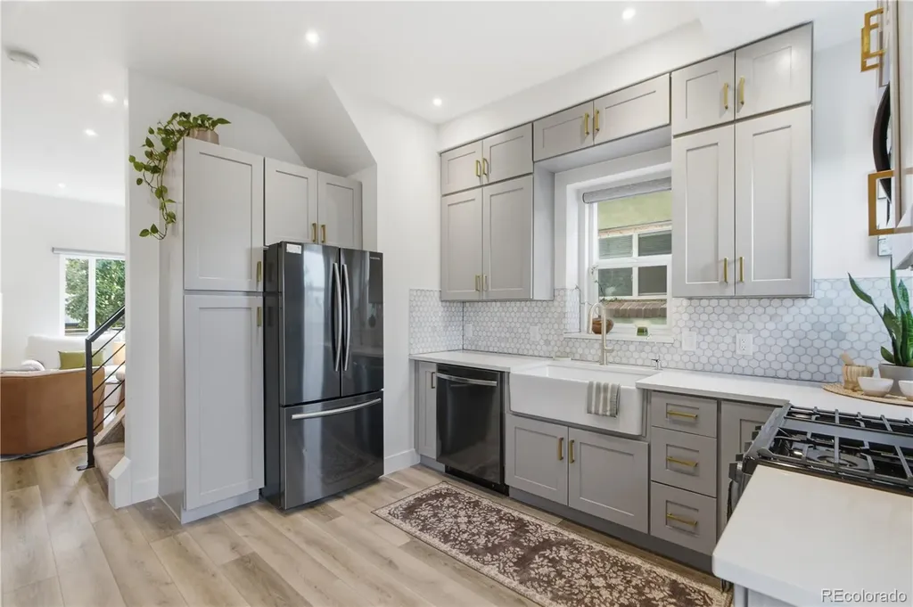 1419 S Acoma Street Denver CO 80223