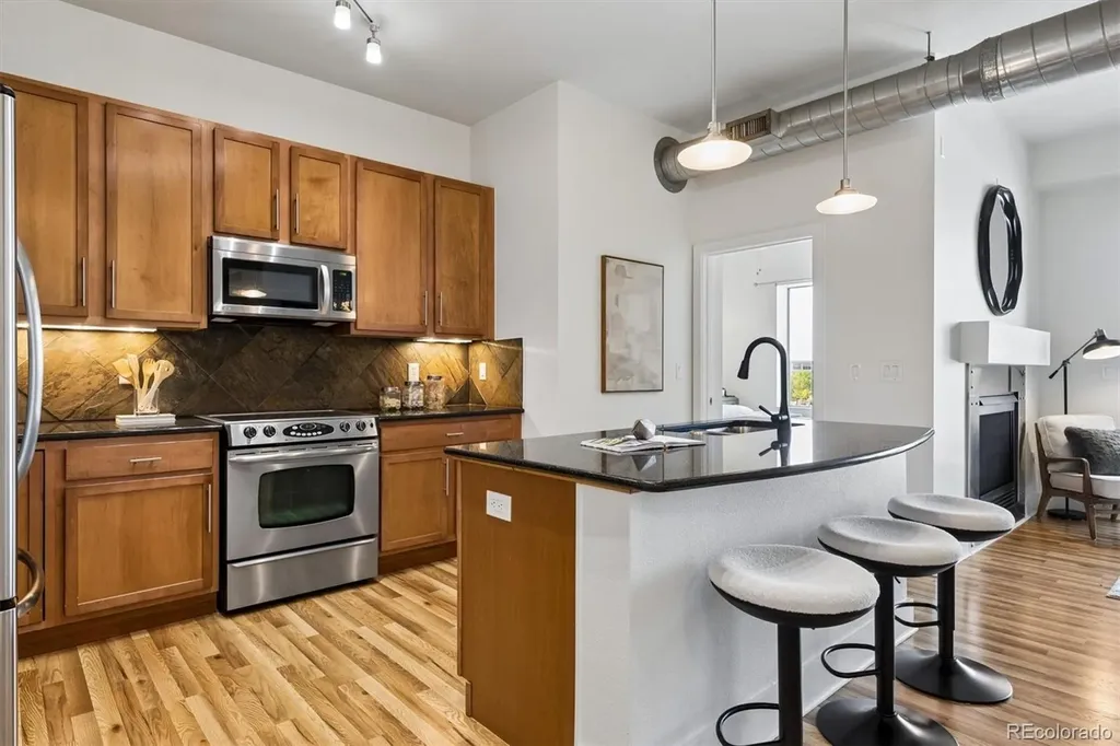 10111 Inverness Main Street Englewood CO 80112