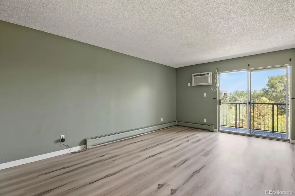 1250 Golden Circle Golden CO 80401