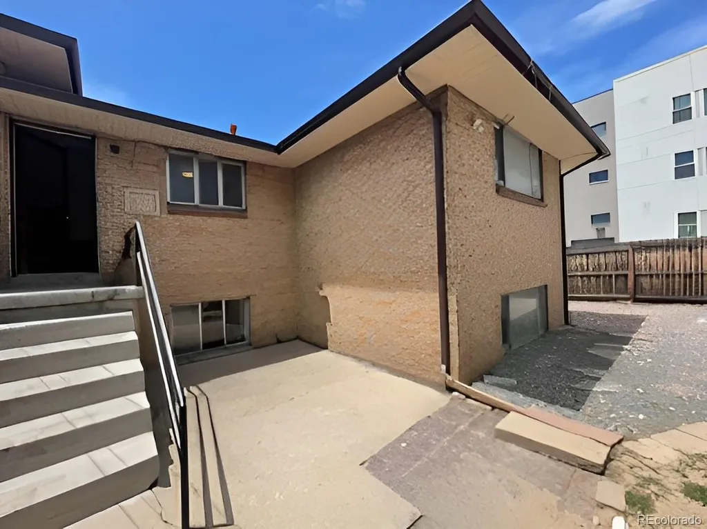 1100 S Zenobia Street Denver CO 80219