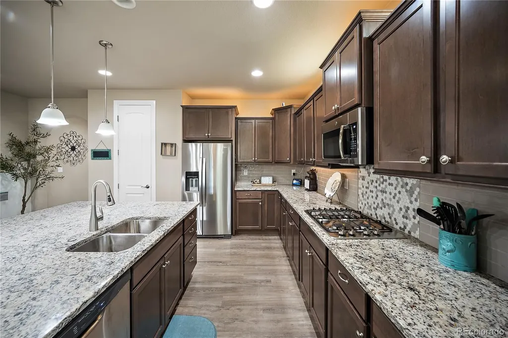 7394 Rim Bluff Lane Colorado Springs CO 80927