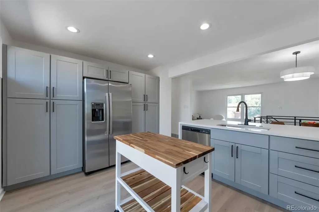 1595 S Norfolk Street Aurora CO 80017