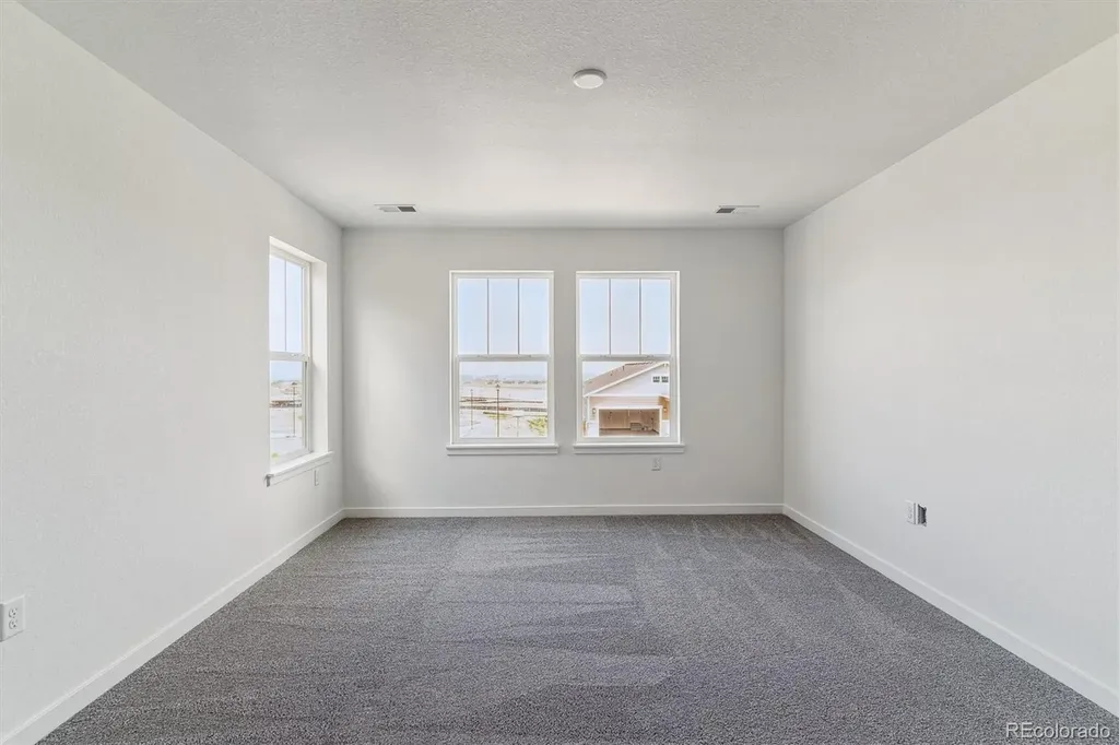 25254 E Warren Place Aurora CO 80018
