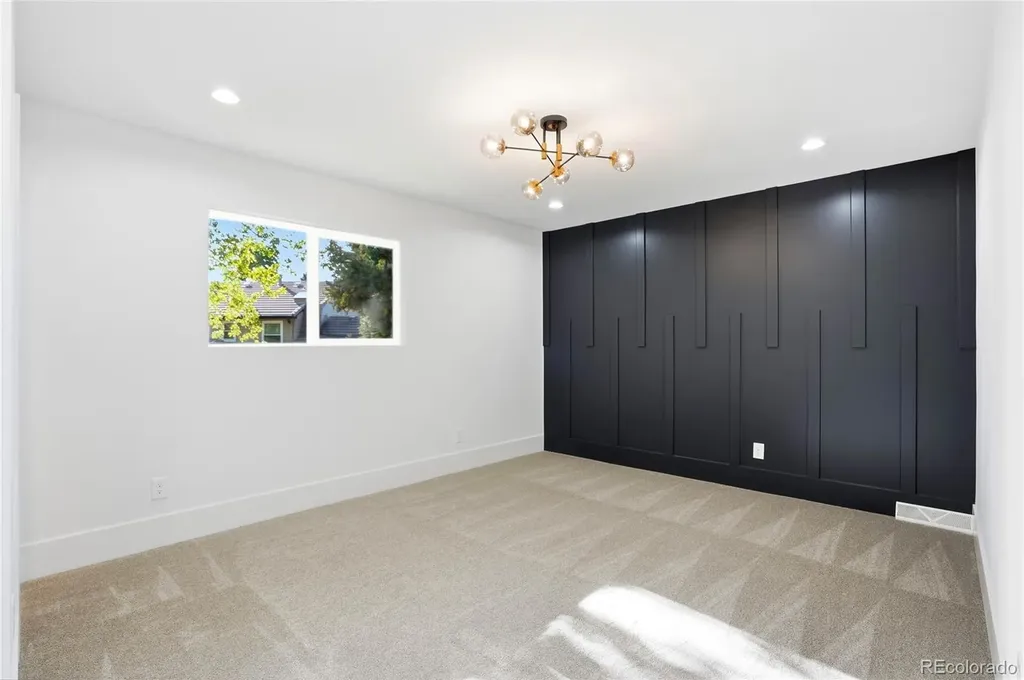 3645 S Poplar Street Denver CO 80237