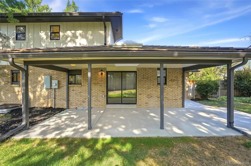3645 S Poplar Street Denver CO 80237