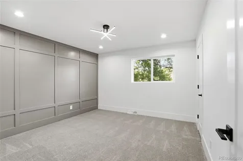 3645 S Poplar Street Denver CO 80237