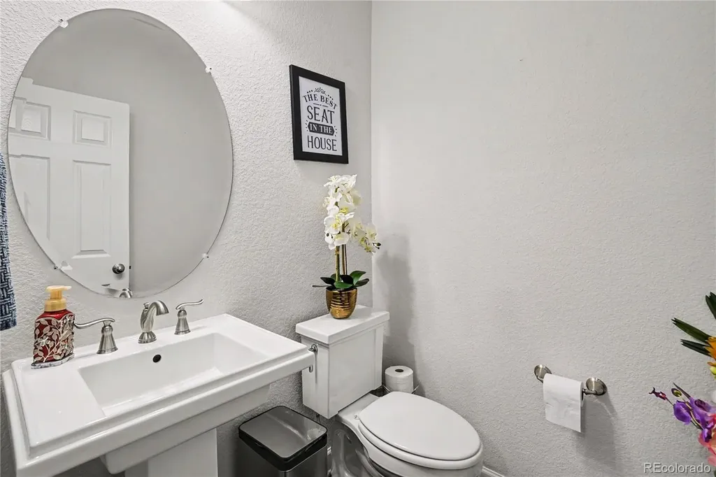 25064 E Archer Place Aurora CO 80018