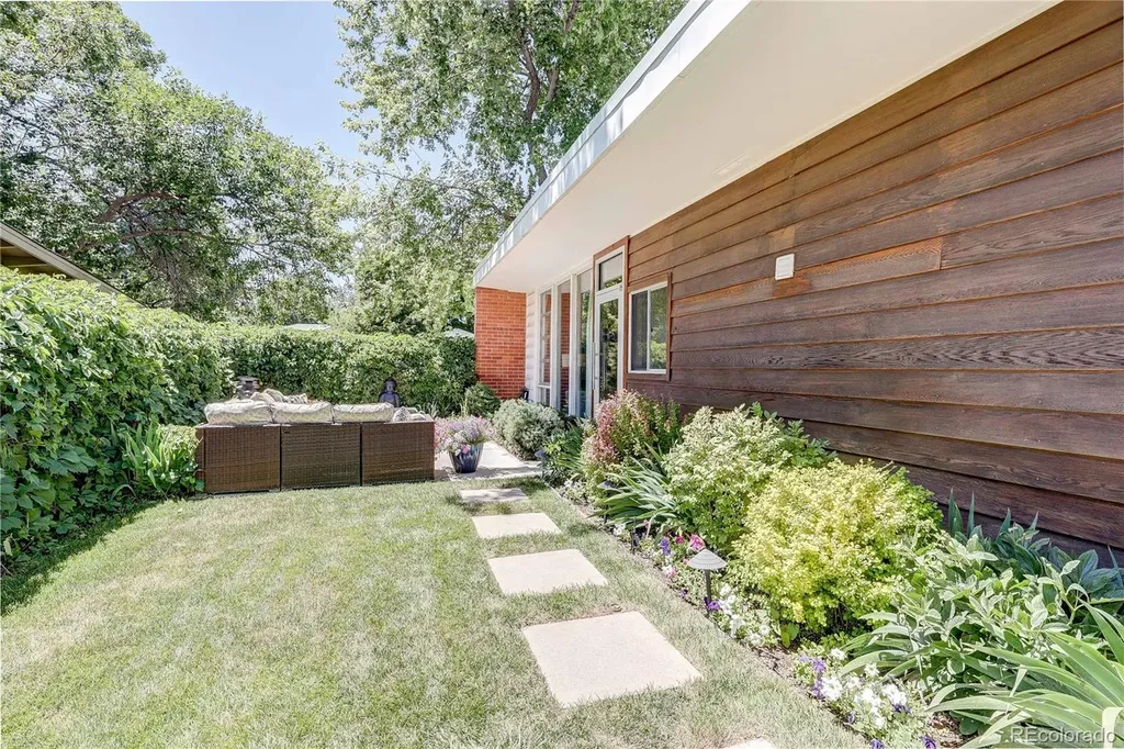 3000 S Marion Street Englewood CO 80113