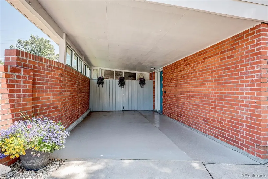 3000 S Marion Street Englewood CO 80113