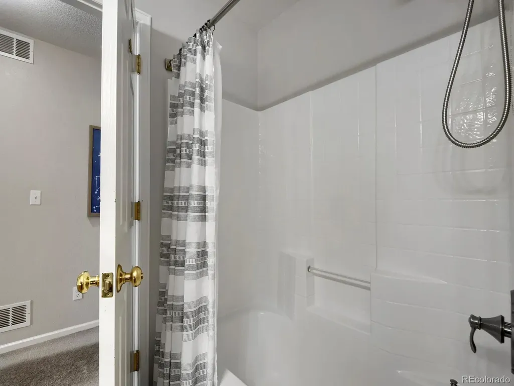 10235 Alexa Lane Highlands Ranch CO 80130