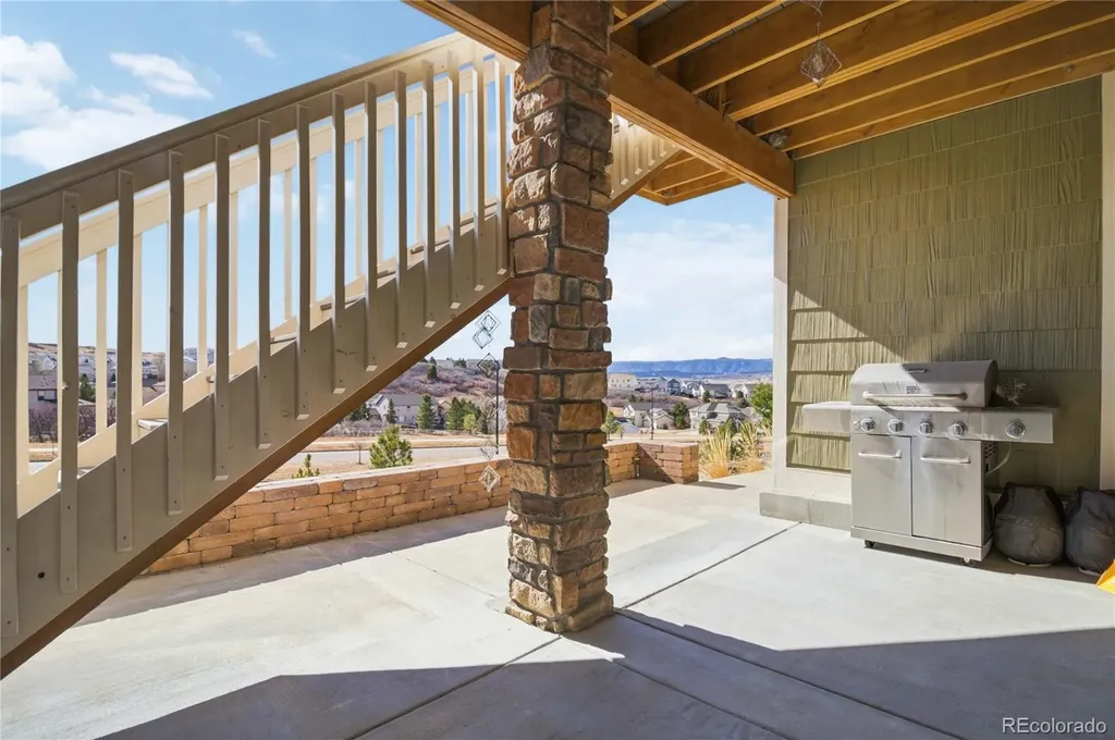 898 Eveningsong Drive Castle Rock CO 80104