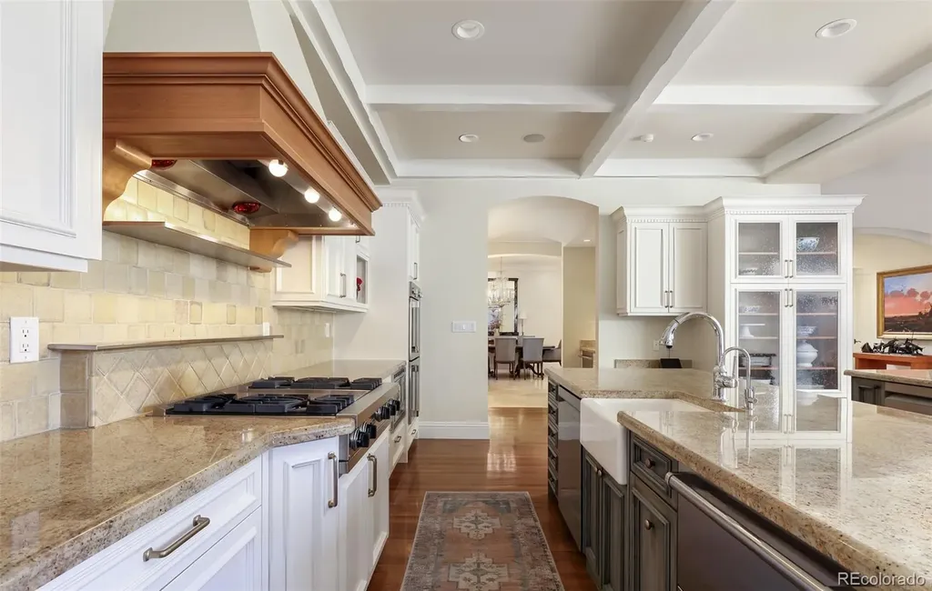 444 Saint Paul Street Denver CO 80206