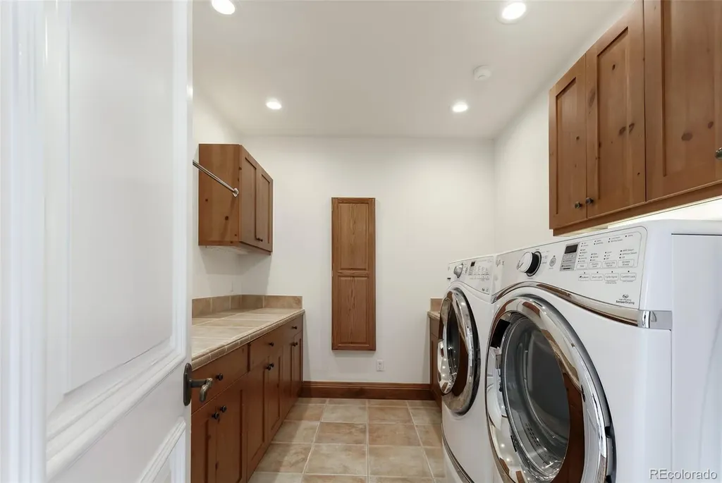 444 Saint Paul Street Denver CO 80206