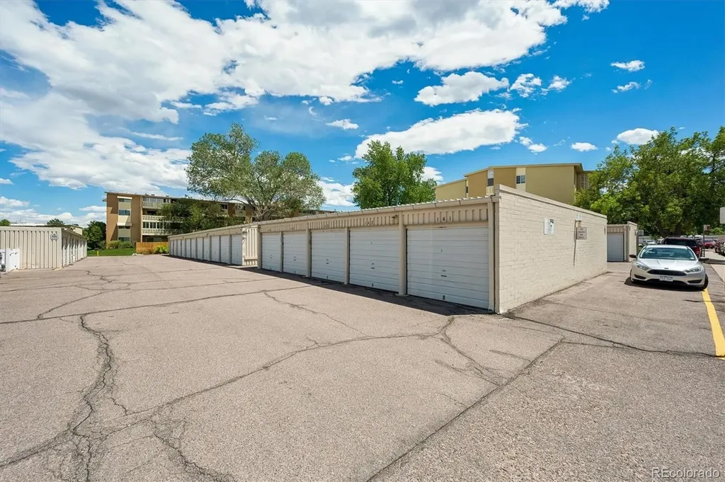 605 S Alton Way Denver CO 80247