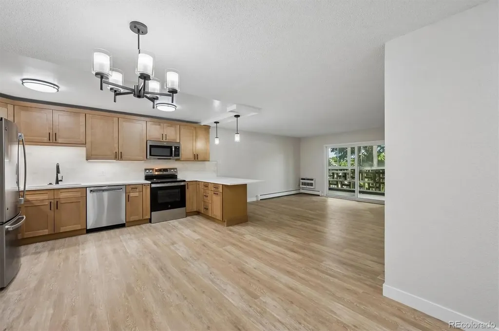 605 S Alton Way Denver CO 80247
