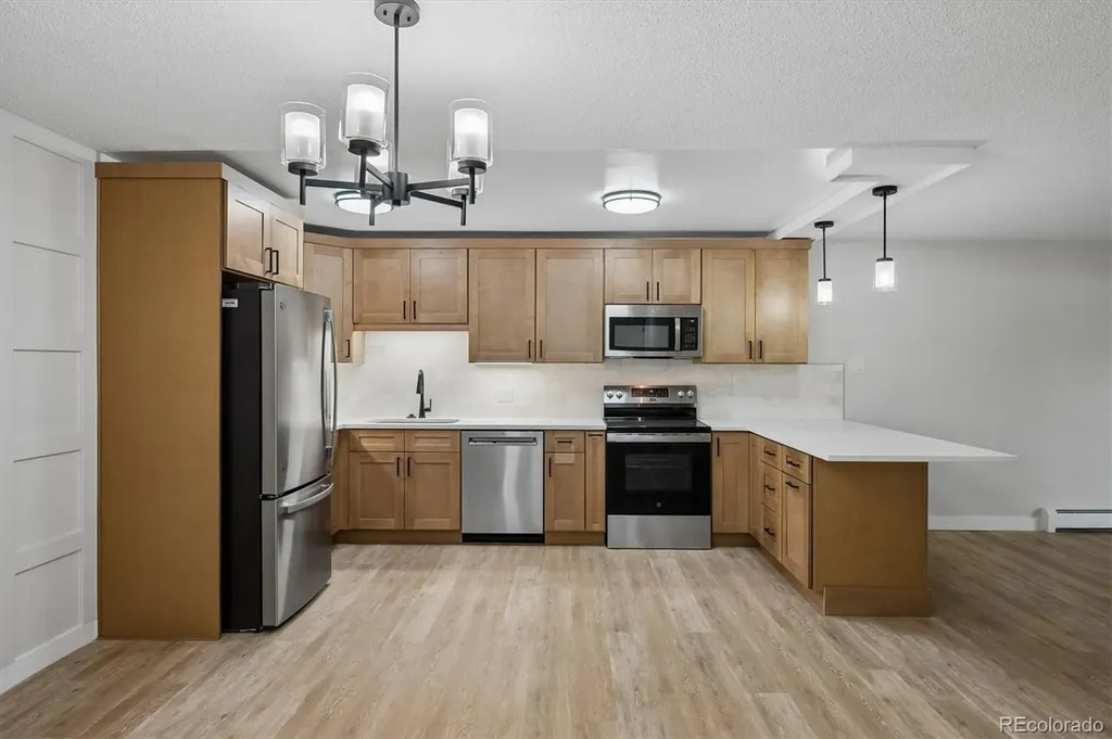 605 S Alton Way Denver CO 80247