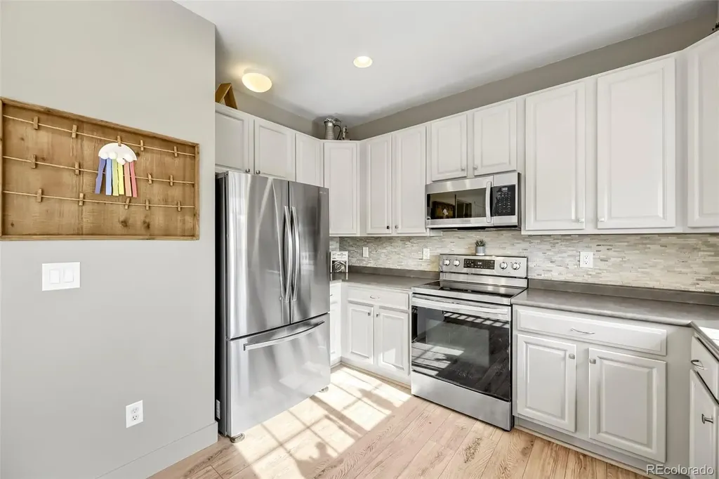 185 Falmouth Street Castle Rock CO 80104