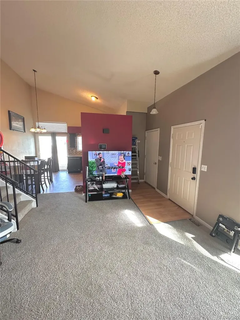 20927 Kelly Place Denver CO 80249