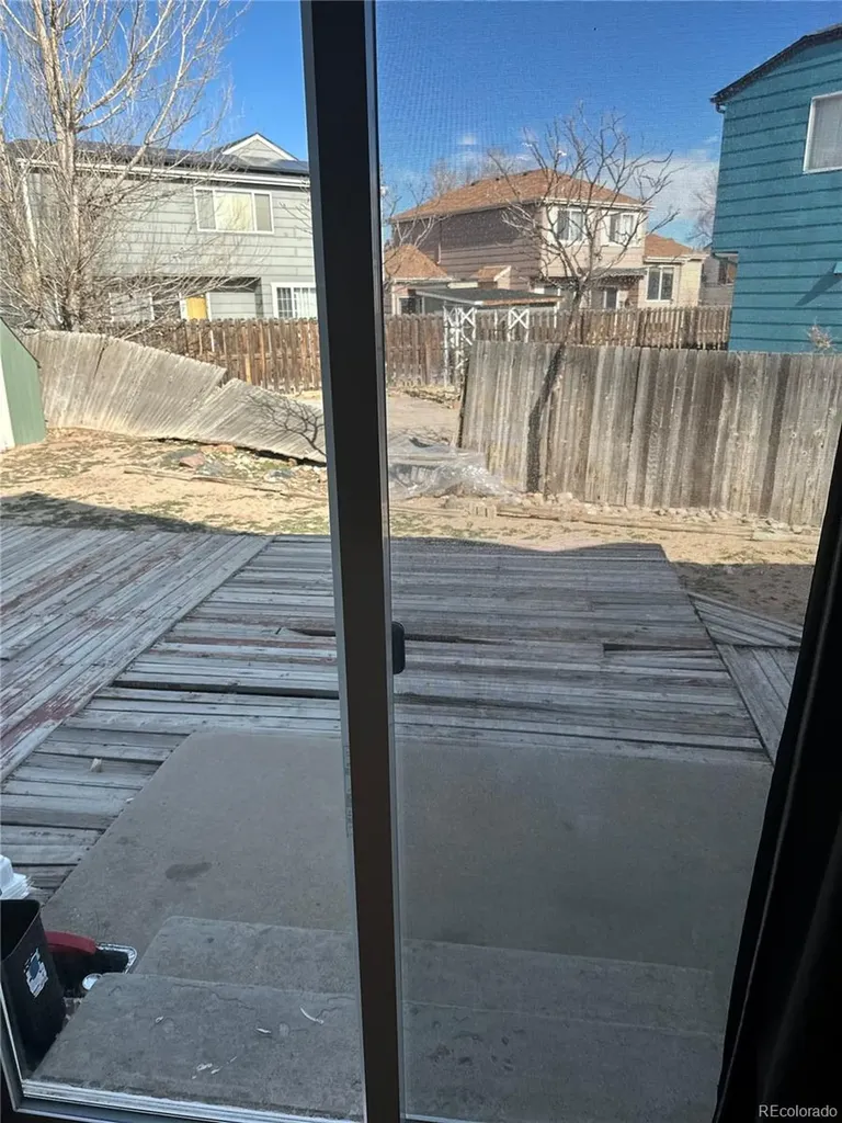 20927 Kelly Place Denver CO 80249