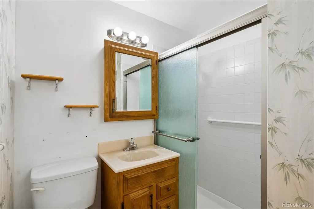 2922 W Layton Avenue Englewood CO 80110