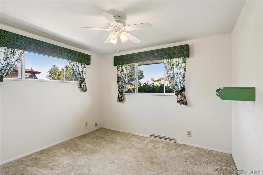 2922 W Layton Avenue Englewood CO 80110