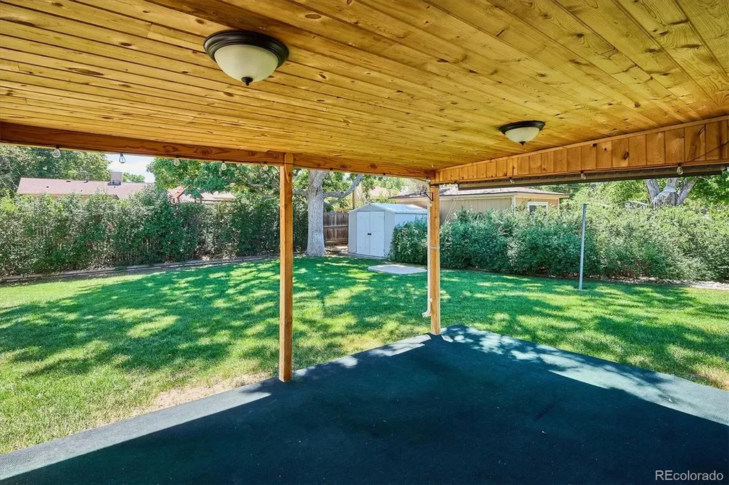 2922 W Layton Avenue Englewood CO 80110