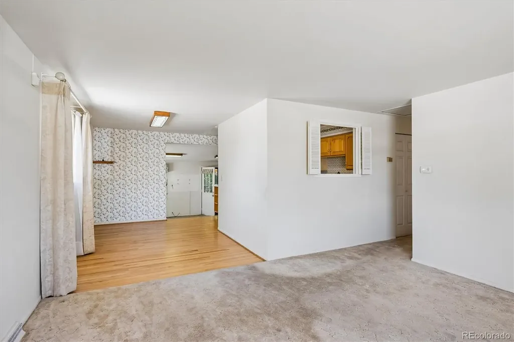 2922 W Layton Avenue Englewood CO 80110