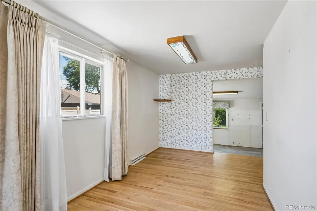 2922 W Layton Avenue Englewood CO 80110