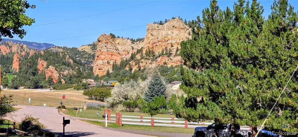 8057 Bannock Drive Larkspur CO 80118