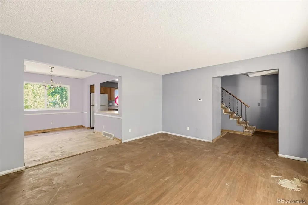 1404 S Vaughn Circle Aurora CO 80012