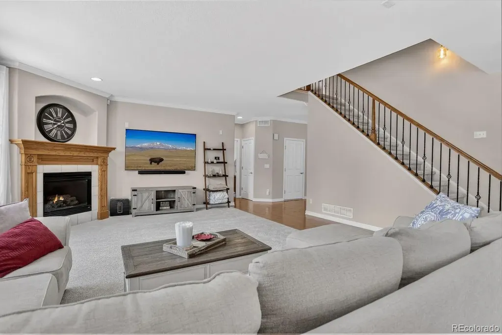 6012 S Ouray Street Aurora CO 80016