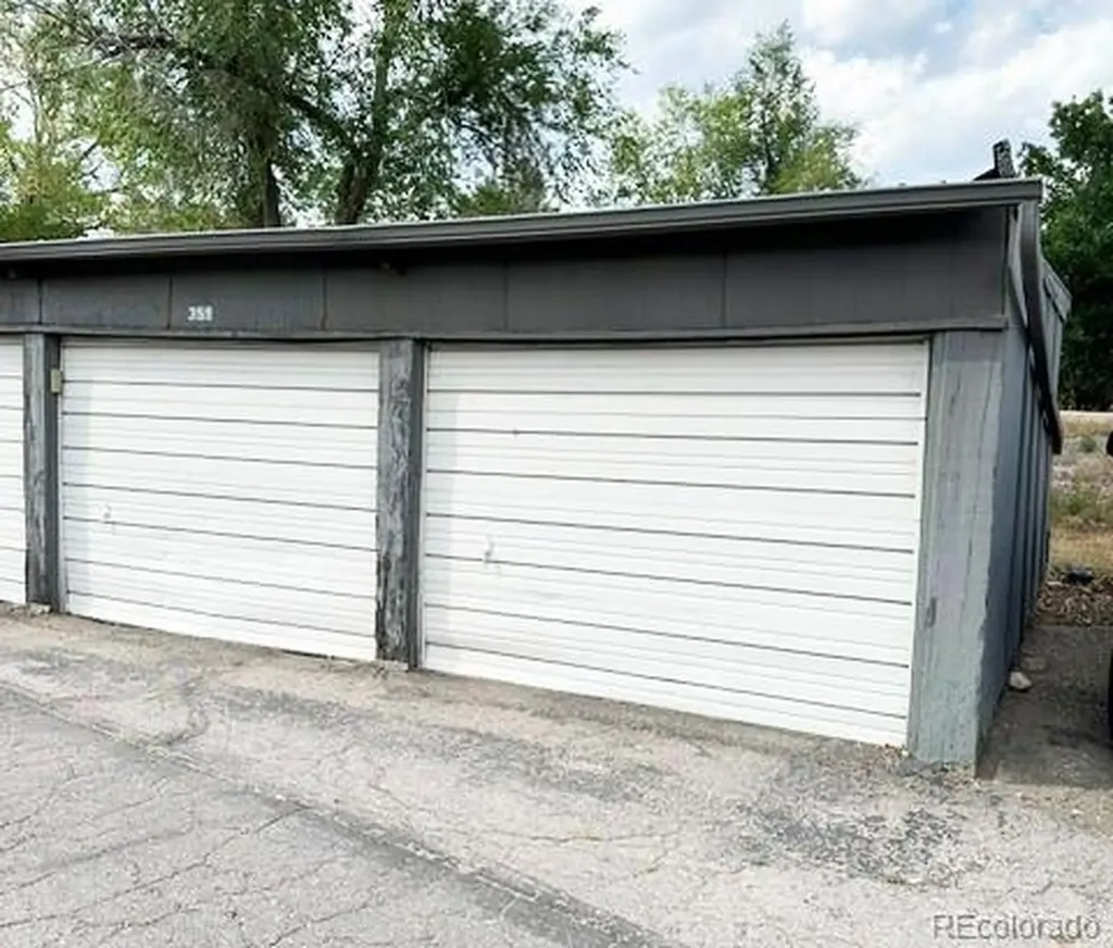 488 E Highline Circle Centennial CO 80122