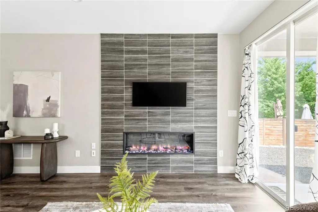 5692 Zuni Court Denver CO 80221