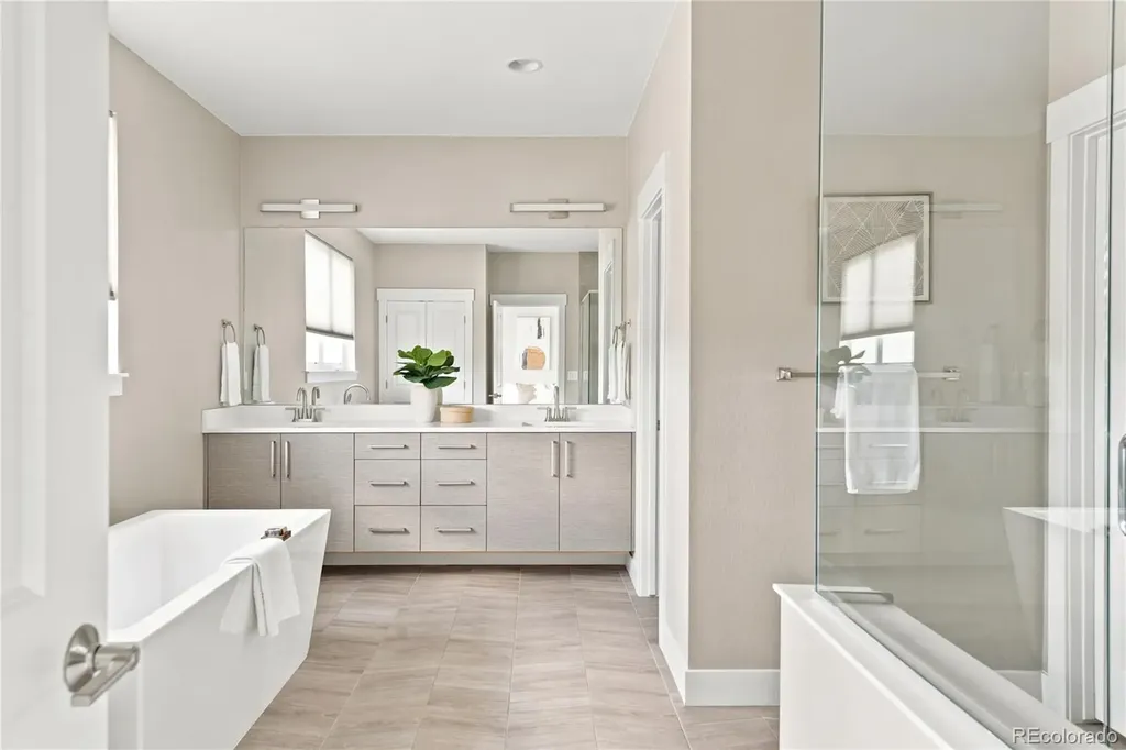 5692 Zuni Court Denver CO 80221