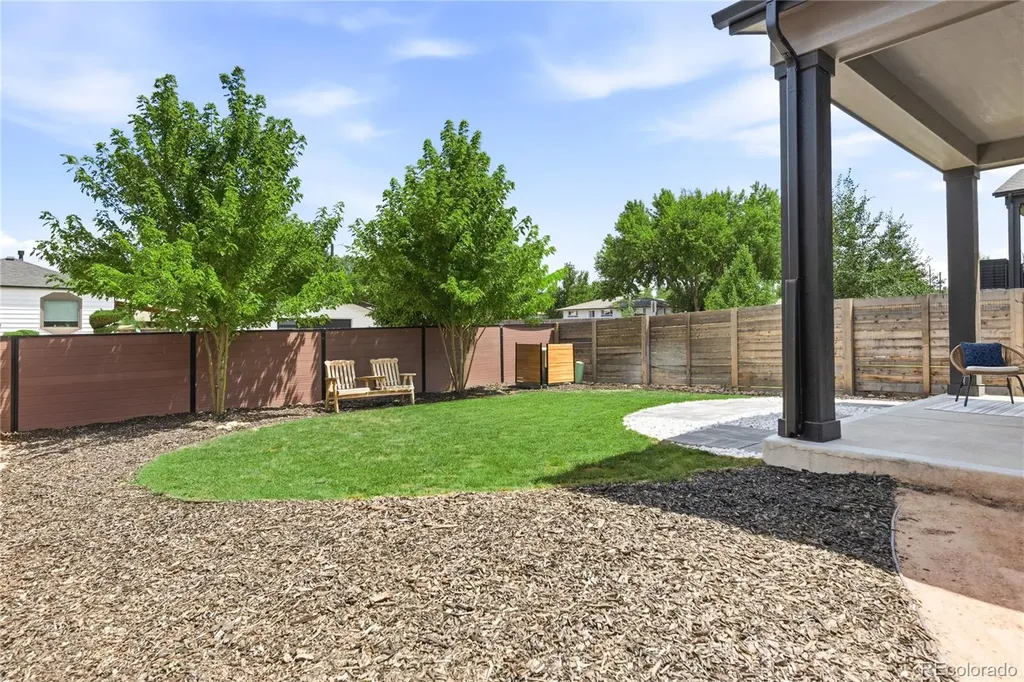 5692 Zuni Court Denver CO 80221