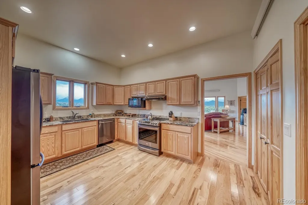 6920 Co-96 Westcliffe CO 81252