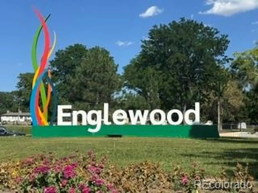 3158 S Fox Street Englewood CO 80110