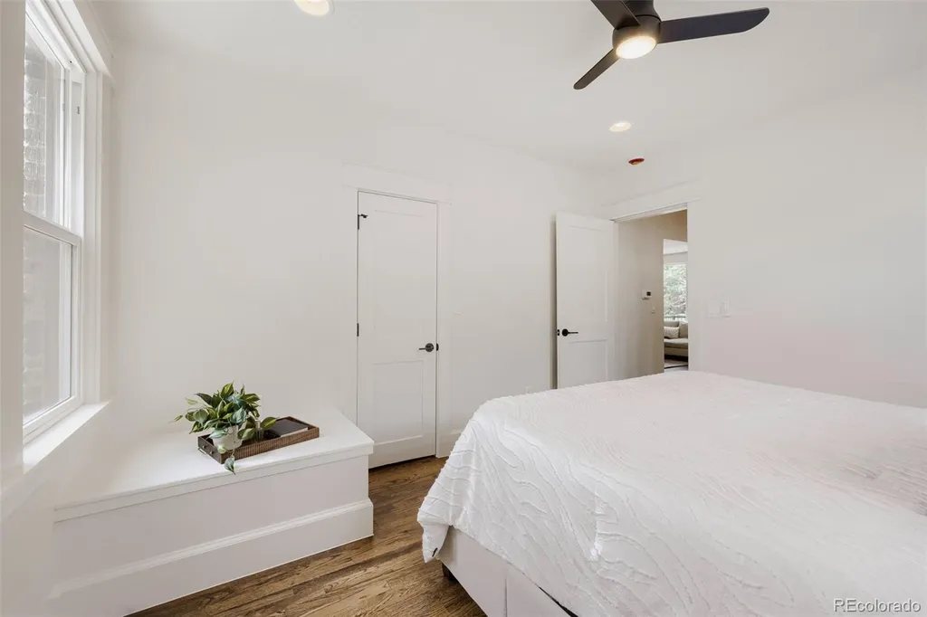1274 Hudson Street Denver CO 80220