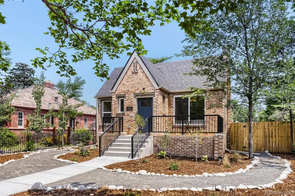 1274 Hudson Street Denver CO 80220