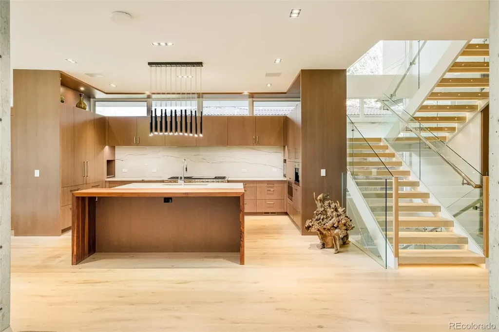 121 S Dexter Street Denver CO 80246