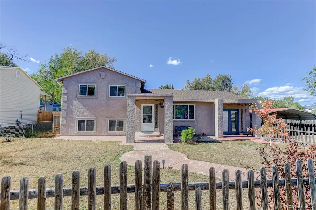 3905 Colony Hills Circle Colorado Springs CO 80916